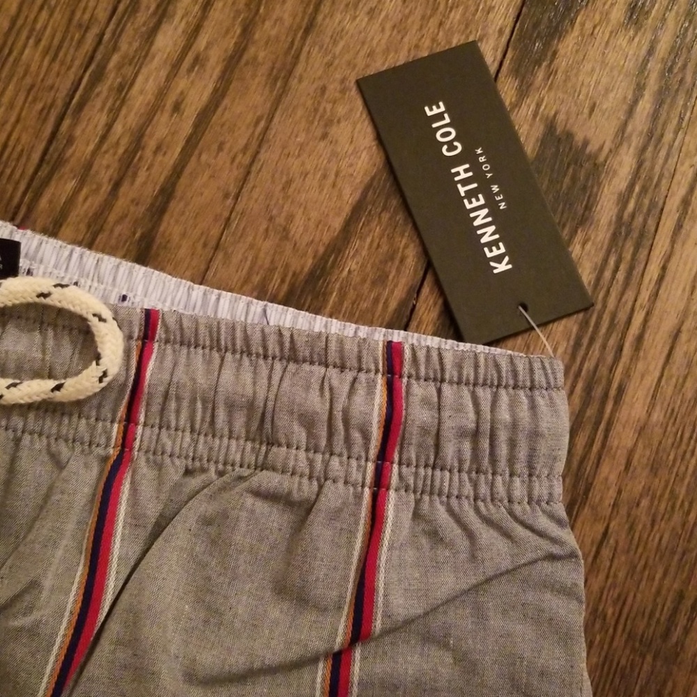 Kenneth Cole - Picture 4 of 5